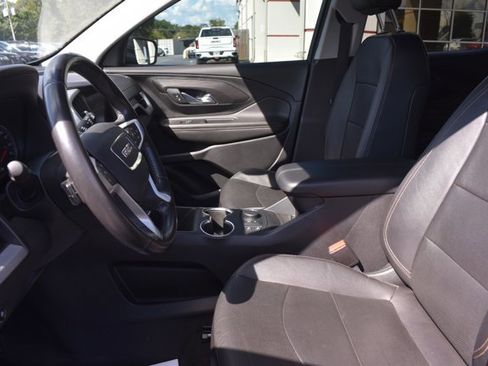 Used 2020 GMC Terrain SLT image 14