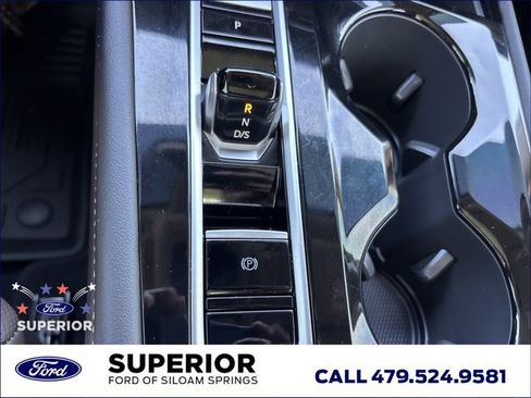 Used 2025 Volkswagen Atlas SEL AWD/4WD image 40