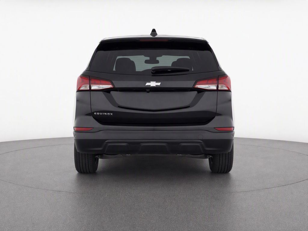 Used 2024 Chevrolet Equinox LS FWD image 9