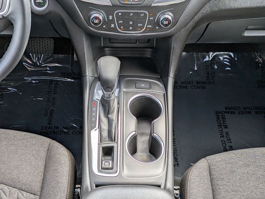Certified 2024 Chevrolet Equinox LT FWD image 18