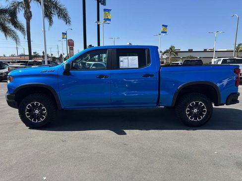 Used 2025 Chevrolet Silverado 1500 ZR2 w/ Technology Package image 8