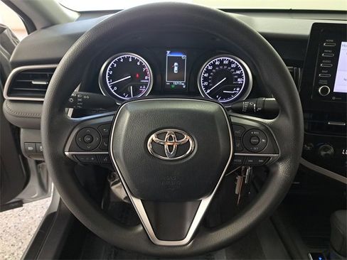 Used 2023 Toyota Camry LE image 26