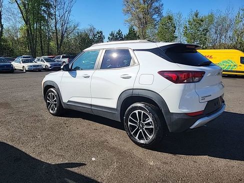 Used 2025 Chevrolet TrailBlazer LT image 8
