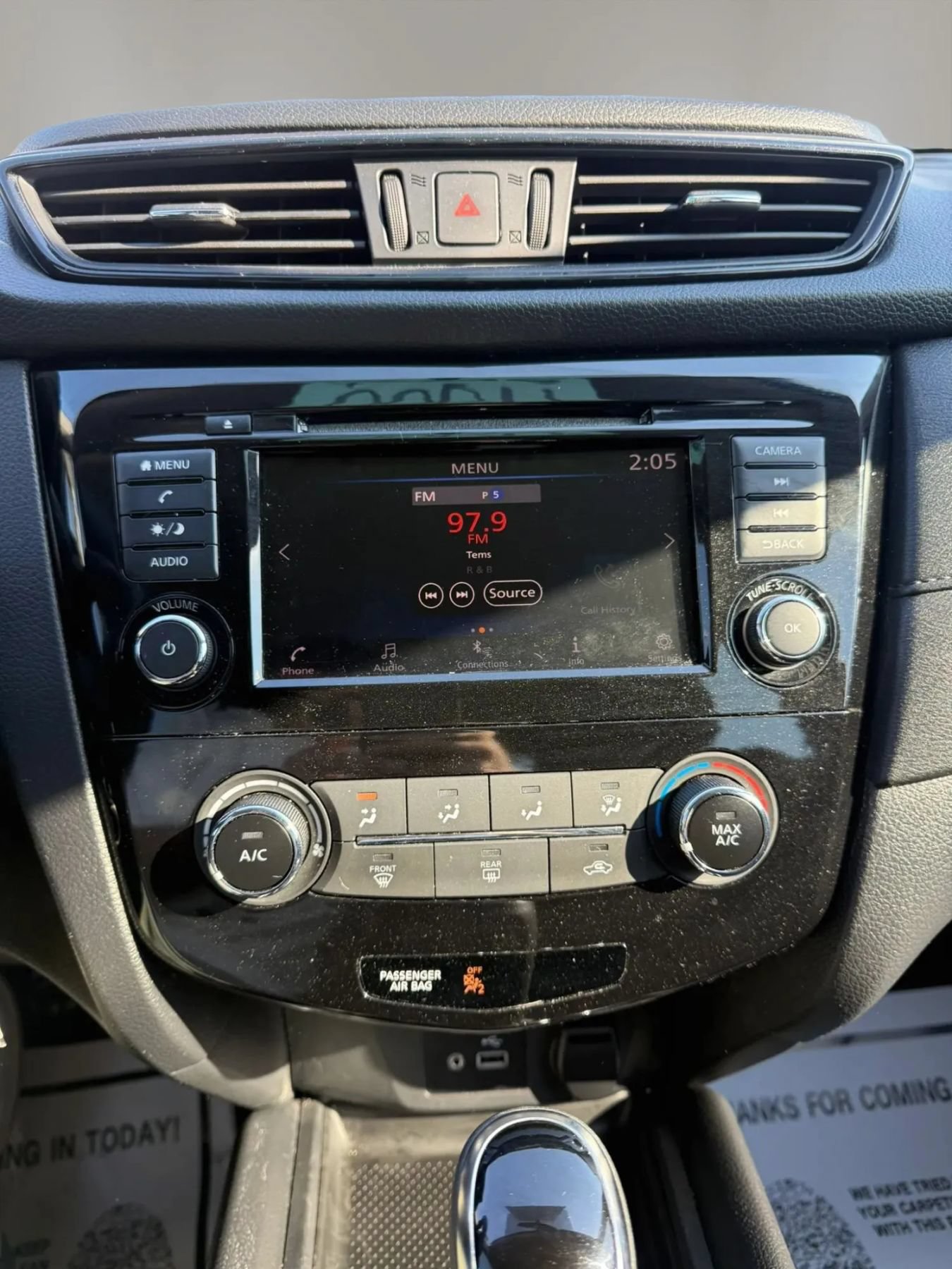Used 2018 Nissan Rogue S FWD image 15