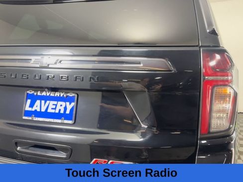 Used 2022 Chevrolet Suburban RST w/ Luxury Package AWD/4WD image 11