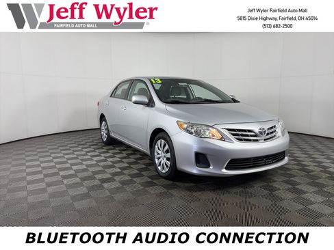 Used 2013 Toyota Corolla LE image 1