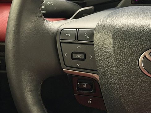 Used 2025 Toyota Camry XSE image 27