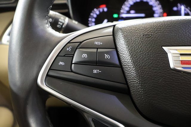 Used 2017 Cadillac XT5 Premium Luxury AWD/4WD image 19