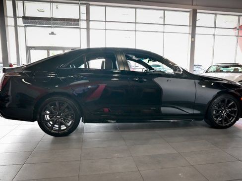 Used 2022 Cadillac CT4 Sport image 4