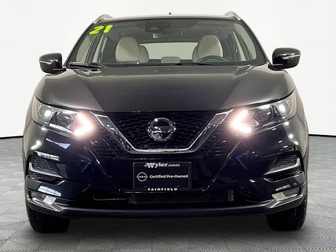 Used 2021 Nissan Rogue Sport SV AWD/4WD image 2