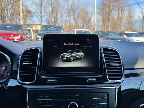 Used 2018 Mercedes-Benz GLE 350 4MATIC image 34