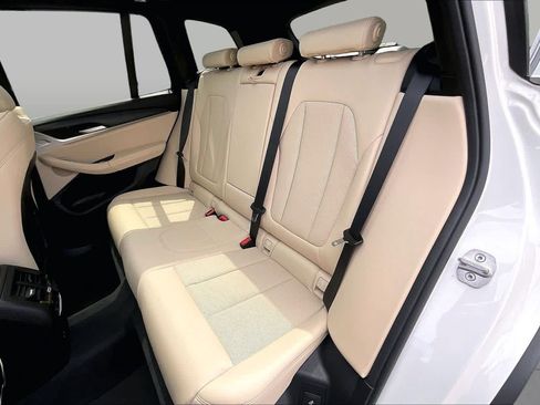 Used 2024 BMW X3 xDrive30i w/ Premium Package w/ZPA AWD/4WD image 21