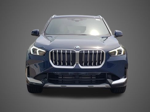 New 2026 BMW X1 xDrive28i AWD/4WD image 2