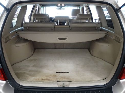Used 2005 Toyota Highlander image 13