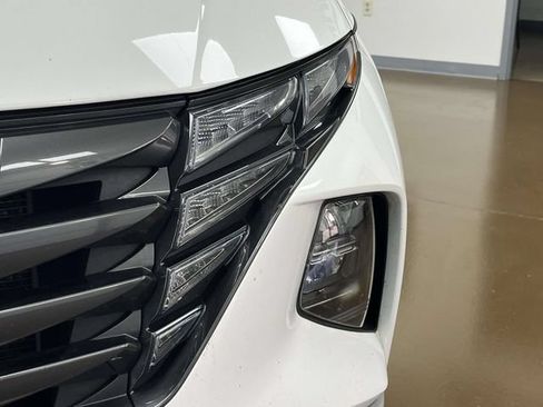 Certified 2023 Hyundai Tucson SEL AWD/4WD image 9