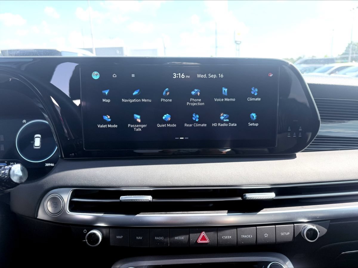 Used 2023 Hyundai Palisade Calligraphy AWD/4WD image 12