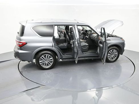 Used 2024 Nissan Armada SL w/ Captain's Chairs Package RWD image 29