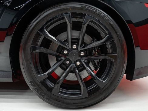 Used 2014 Chevrolet Camaro ZL1 RWD image 32