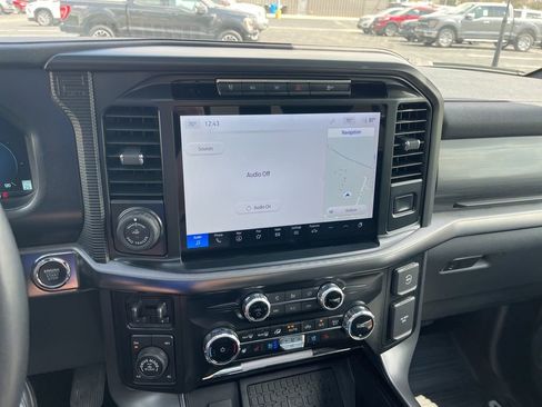 Used 2024 Ford F150 Lariat w/ Equipment Group 502A High AWD/4WD image 18