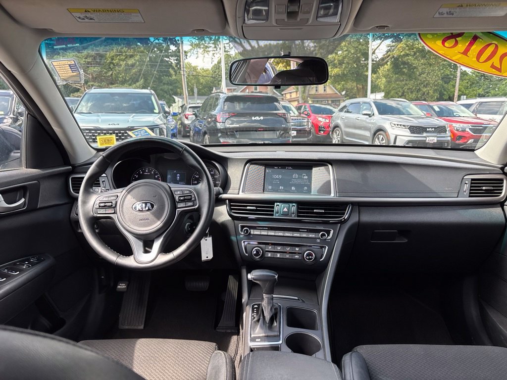 Used 2018 Kia Optima S w/ Panoramic Sunroof Package FWD image 15