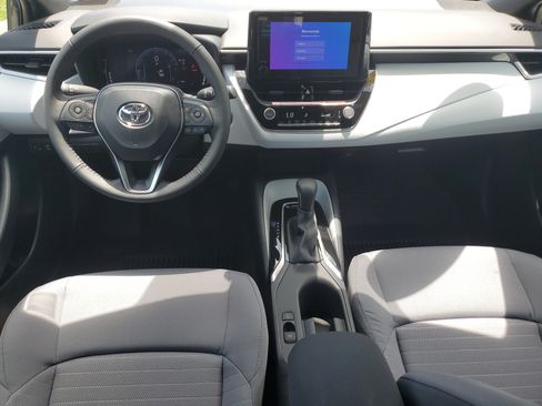 Used 2026 Toyota Corolla SE FWD image 16