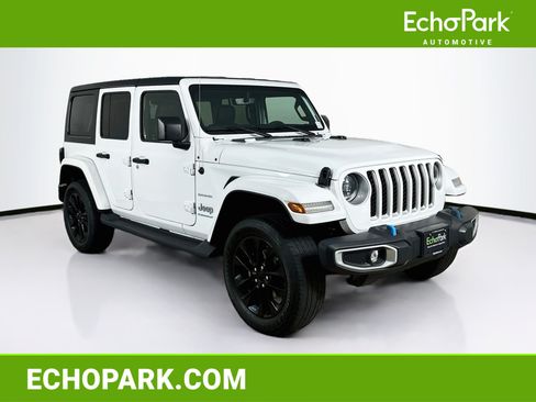 Used 2023 Jeep Wrangler Unlimited Sahara w/ Cold Weather Group AWD/4WD image 1