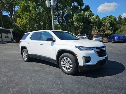 Used 2024 Chevrolet Traverse LS