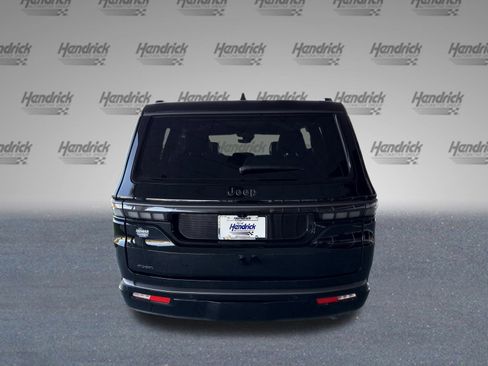 New 2026 Jeep Grand Wagoneer Limited image 7