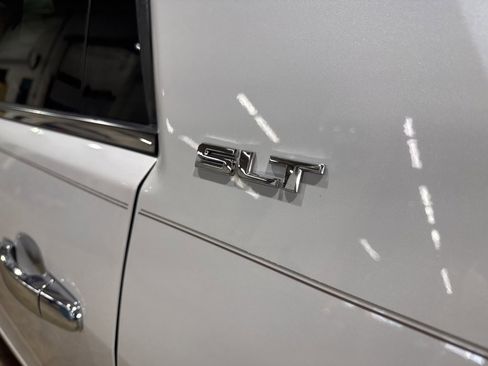 Used 2017 GMC Acadia Limited SLT image 15