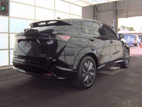 Used 2024 Nissan Ariya AWD image 4