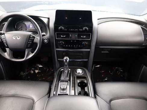 Used 2024 INFINITI QX80 Luxe image 15