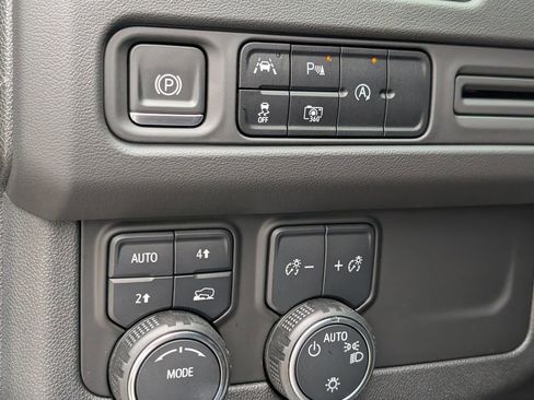 Used 2023 Chevrolet Tahoe RST w/ Luxury Package image 30