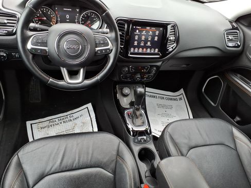 Used 2021 Jeep Compass Limited AWD/4WD image 10