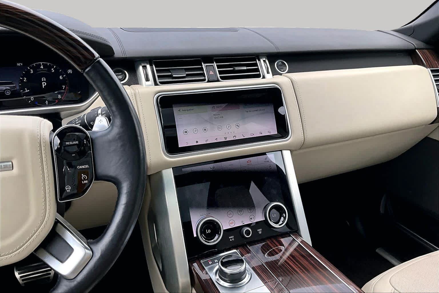 Used 2020 Land Rover Range Rover Long Wheelbase Autobiography AWD/4WD image 7