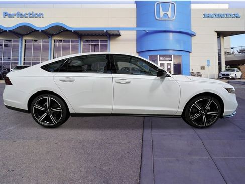 New 2026 Honda Accord SE image 7