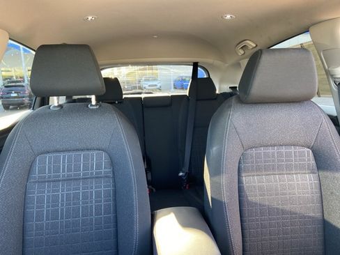 Used 2026 Honda HR-V LX image 19