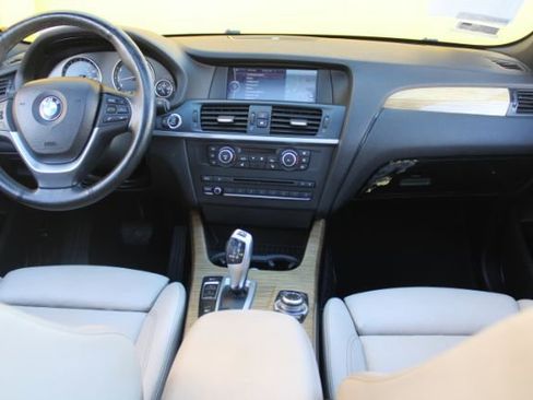Used 2013 BMW X3 xDrive28i image 12