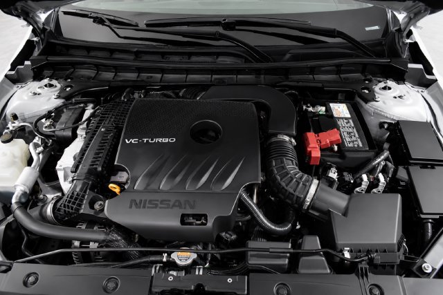 Certified 2024 Nissan Altima 2.0 SR FWD image 38
