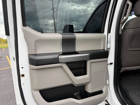 Used 2017 Ford F250 XLT w/ XLT Value Package AWD/4WD image 15
