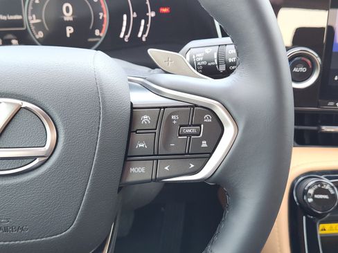 Certified 2026 Lexus NX 350 AWD w/ Cold Area Package image 37