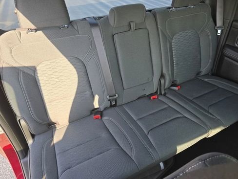 Used 2025 RAM 1500 Big Horn image 33