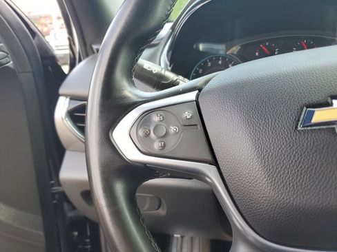 Used 2023 Chevrolet Traverse LT FWD image 14