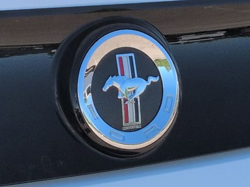 Used 2013 Ford Mustang Premium w/ Electronics Pkg RWD image 11