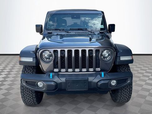 Used 2022 Jeep Wrangler Unlimited Rubicon 4xe w/ Safety Group AWD/4WD image 2