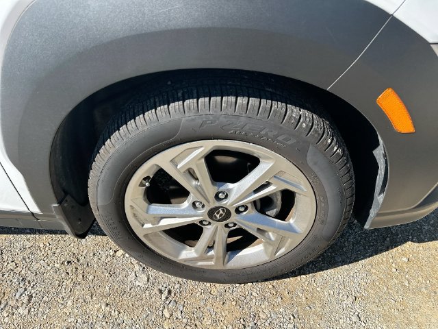 Used 2023 Hyundai Kona SEL FWD image 61