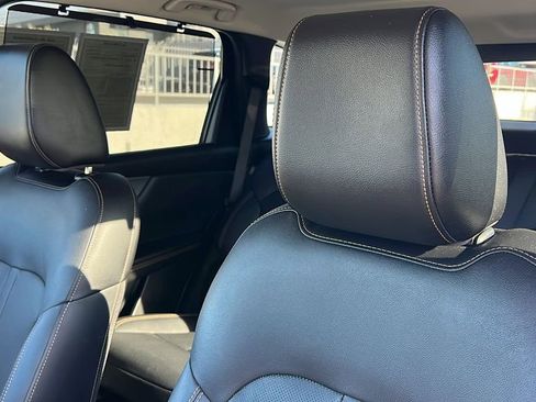 Used 2025 MAZDA CX-70 Plug-In Hybrid w/ Premium Pkg image 15