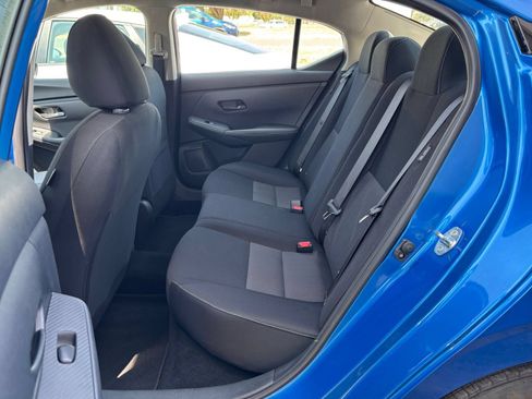 Used 2025 Nissan Sentra SV FWD image 19
