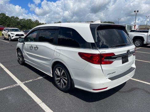 Used 2023 Honda Odyssey Touring image 14