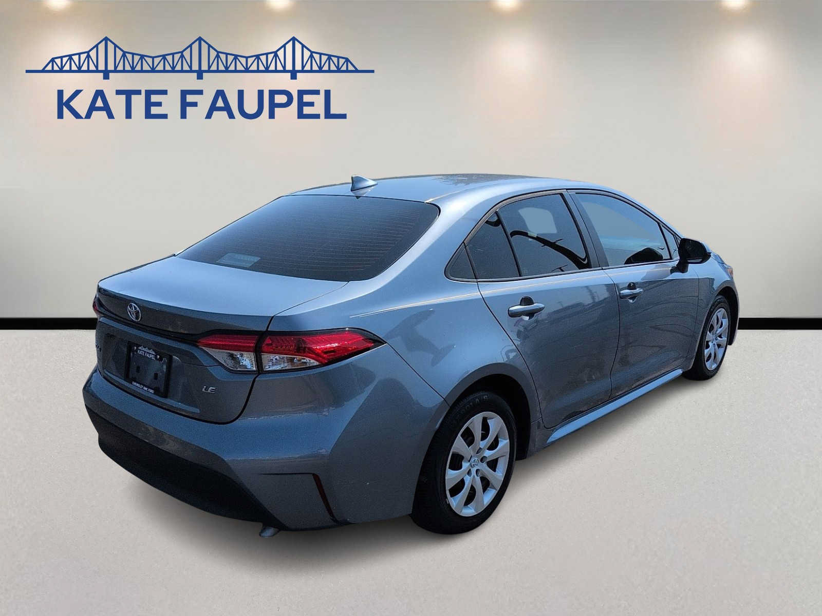 Used 2024 Toyota Corolla LE FWD image 7