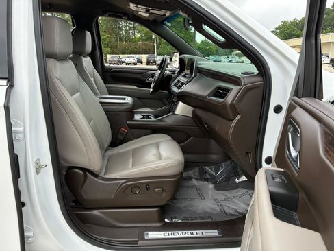 Used 2022 Chevrolet Tahoe LT AWD/4WD image 15